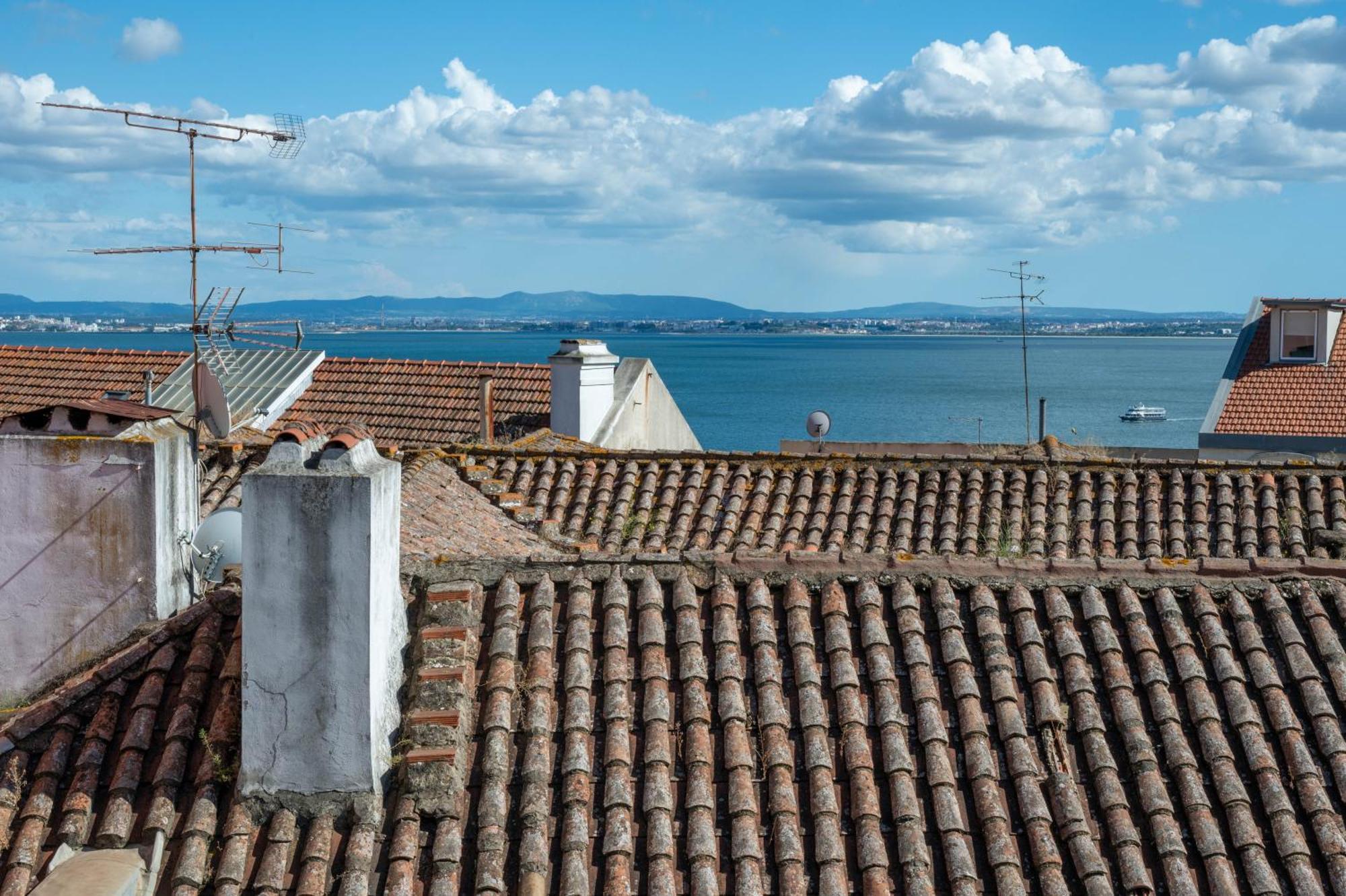 Portas Do Teatro Apartments Lisboa Dış mekan fotoğraf