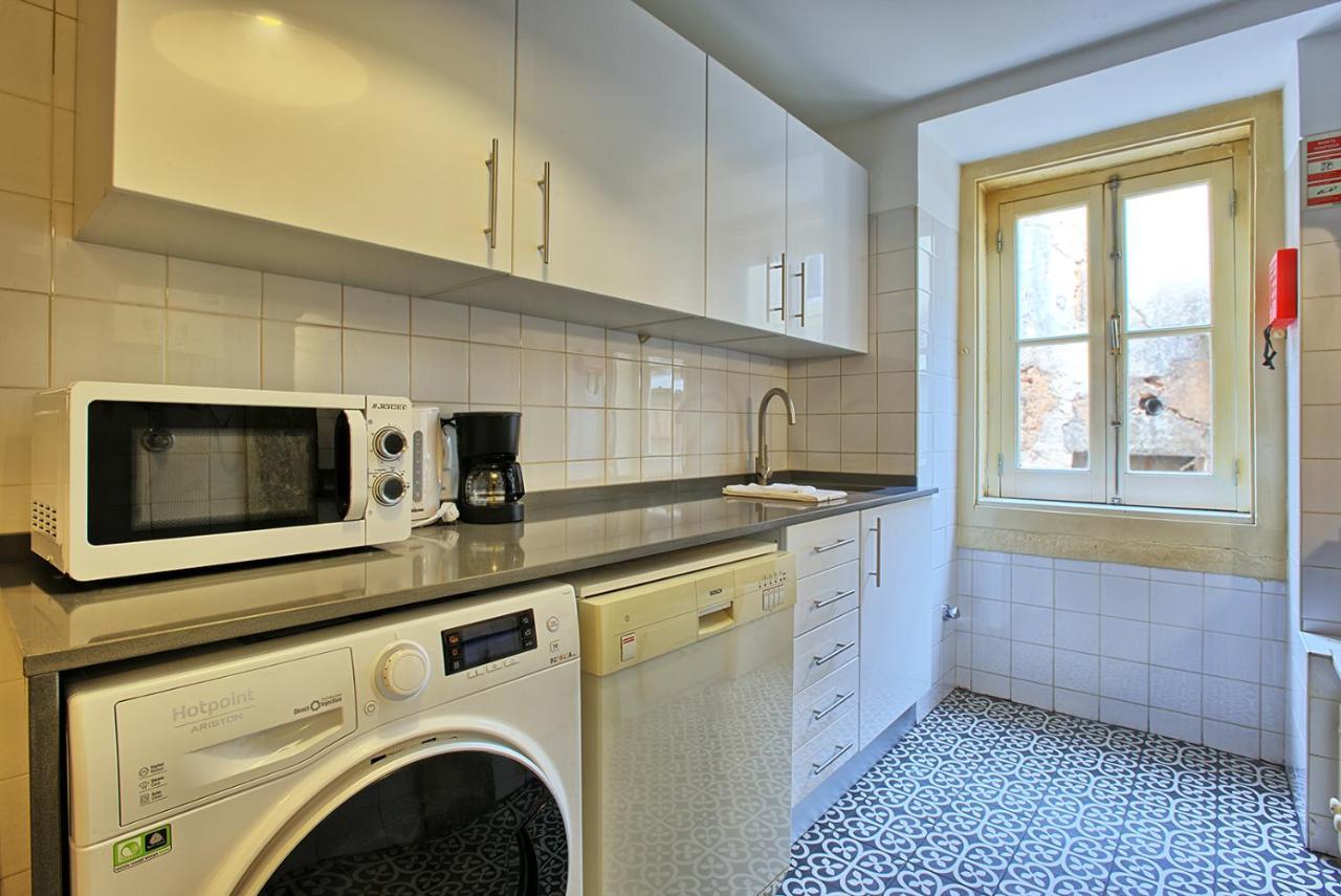 Portas Do Teatro Apartments Lisboa Dış mekan fotoğraf